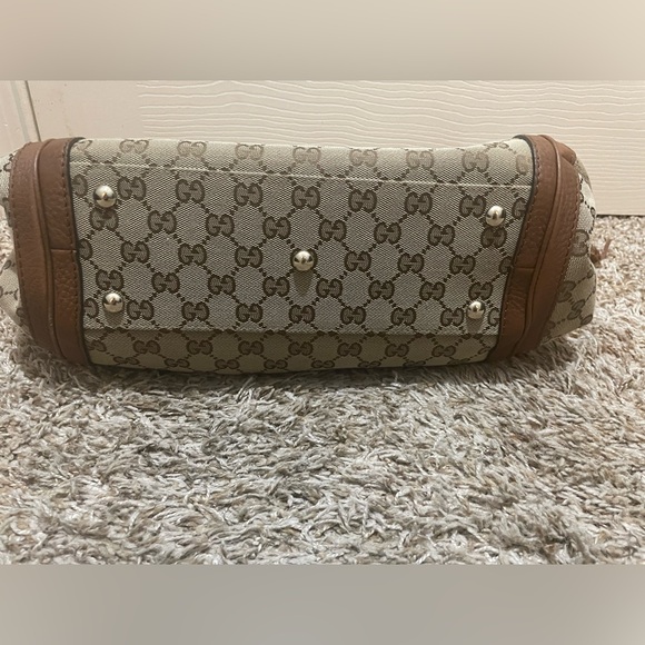 GUCCI MONOGRAM MEDIUM BELLA HOBO BAG - Picture 2 of 9